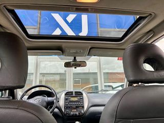 Toyota RAV4 2.0 D4D Luna