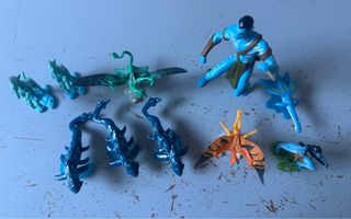 Figuras Avatar Kinder Sorpresa