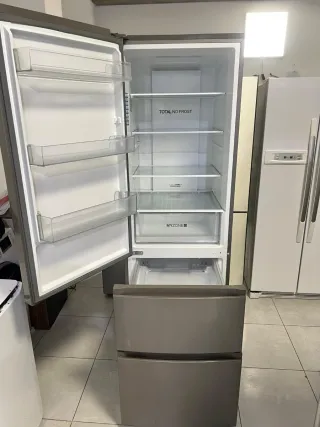 Nevera Haier plateada con cajones 192 x 60 cm