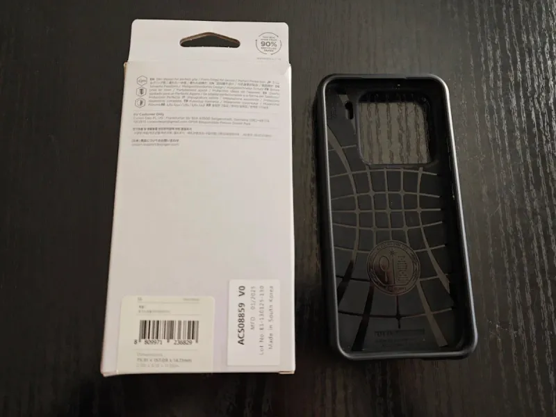 Funda Spigen Rugged Armor Xiaomi 15 afbeelding 2