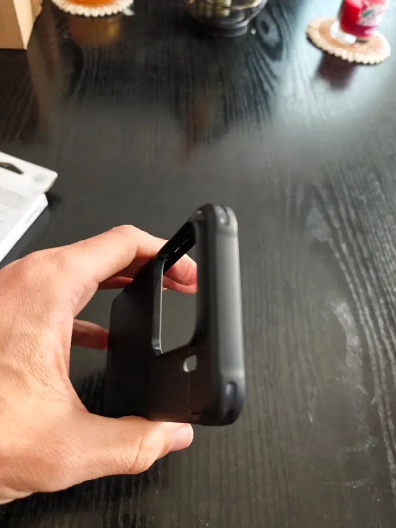 Funda Spigen Rugged Armor Xiaomi 15 afbeelding 6
