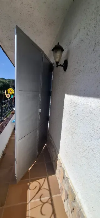 3 Pórticones de seguridad, para ventanal de terraz