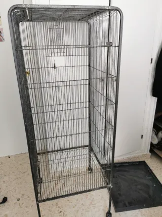 Jaula grande para loros, ninfas, etc.