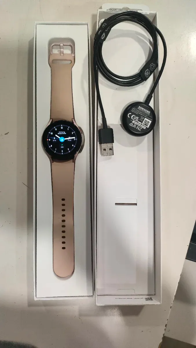 Samsung Galaxy Watch 4 Rosa