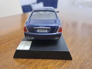 Maserati Quattroporte 2003 modellino auto
