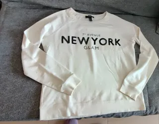 Sudadera New York con lentejuelas