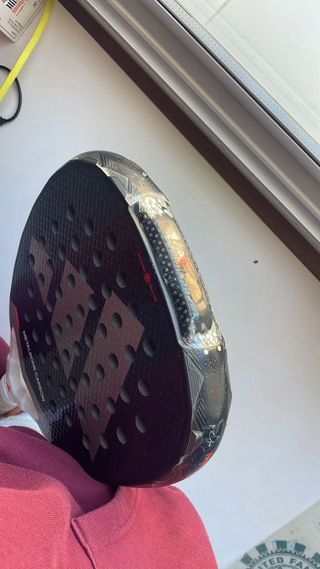 Pala de pádel Adidas Metalbone Carbon