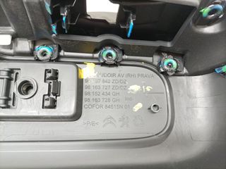 PLASTICO CITROEN C3 699826