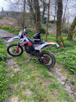 GasGas EC 125cc 2t    Six Days