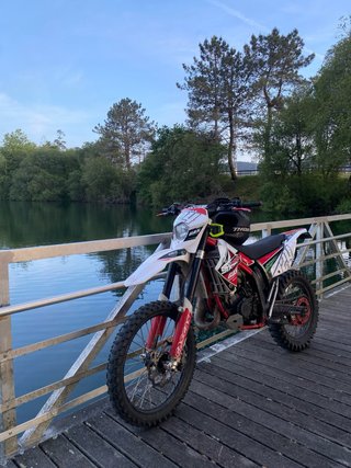 GasGas EC 125cc 2t    Six Days