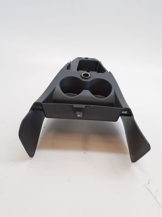 CONSOLA CENTRAL DACIA DOKKER 657711