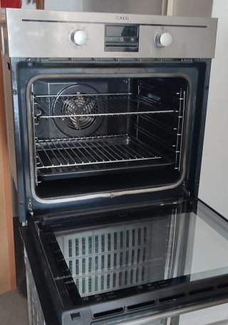 Horno de encastrar AEG como nuevo