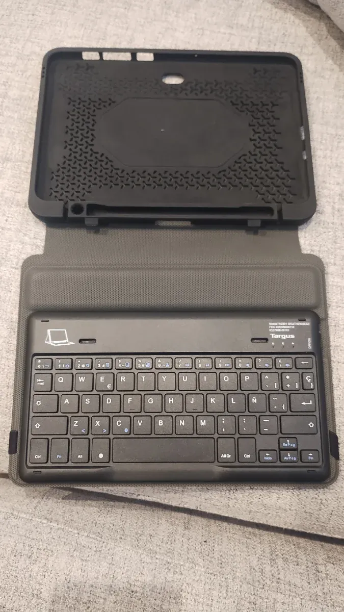 Funda Tablet Targus con Teclado