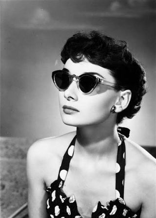 Occhiali da sole cat-eye neri anni 50/60