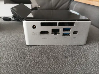 Mini PC NUC6i5SYH + Pantalla 7 AMTYSA