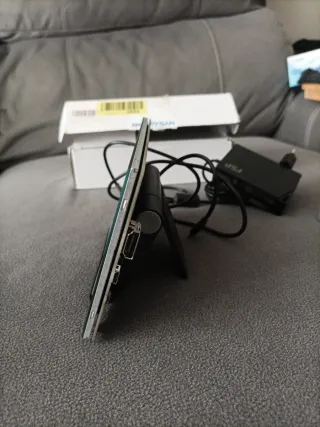 Mini PC NUC6i5SYH + Pantalla 7 AMTYSA