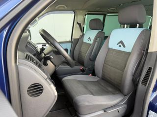 VW MULTIVAN ATLANTIS 2.5TDi 130CV MANUAL 5PT 5PZ