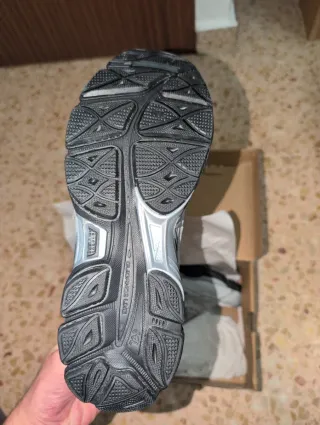 Asics Gel NYC Gris Plata