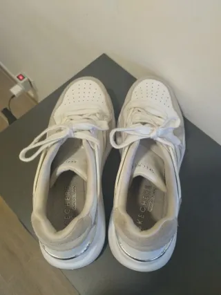 Zapatillas Skechers Mujer Beige/Blanco