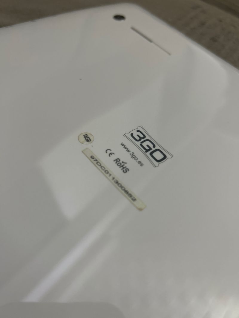 Tablet 3GO 9700Dc Blanca (No funciona) afbeelding 4