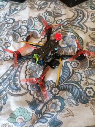 Consegna di droni FPV analogici