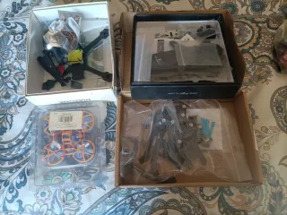 Consegna di droni FPV analogici