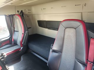 VOLVO FM13 6X4 2019