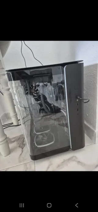 PC Gaming RX 9070 XT / Ryzen 9700X + Monitor 240hz