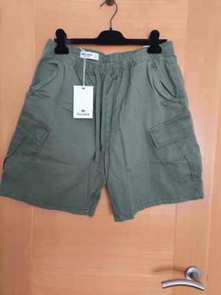Pull and Bear bermudas cargo chico L nuevas