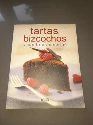 Set di tre teglie in vetro per forno con libro di ricette