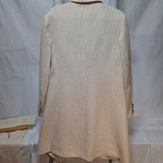 Traje beige Alain Manoukian de pantalón y levita