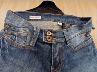 Pantalón vaquero tobillero Clockhouse talla 36