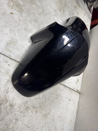 Guardabarros Daelim Roadwin 125 Negro