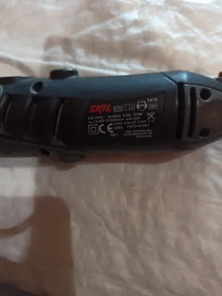 Amoladora Dremel con accesorios