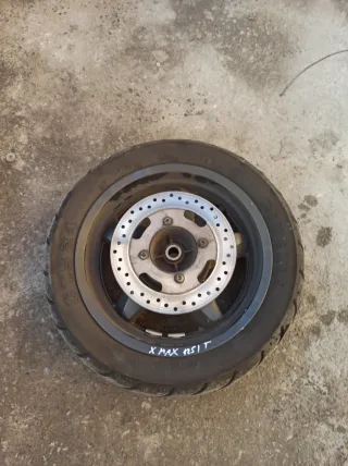 Llanta Yamaha XMAX 125 T