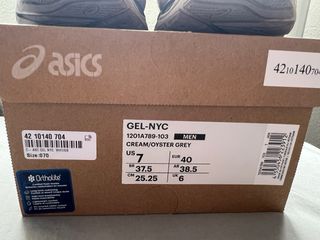 Asics Beige/Gris Zapatillas Deportivas