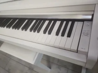 Pianoforte Yamaha YDP-165 Bianco