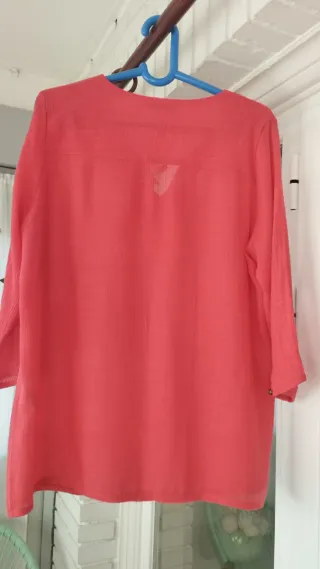 Blusón coral bordado A DE T