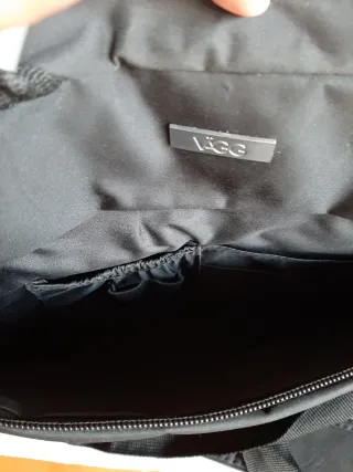 Maletín VAGG negro para ordenador.