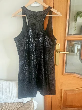 Vestido MNG lentejuelas negro