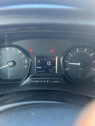 Furgoneta camper citroen jumpy