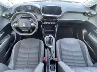 Peugeot 208 BlueHDi 100 cv. -Accidentado- 8.500€