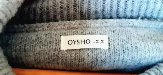 Poncho gris con botones