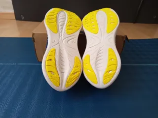 Asics Gel-Cumulus 25 T44 Zapatillas Running