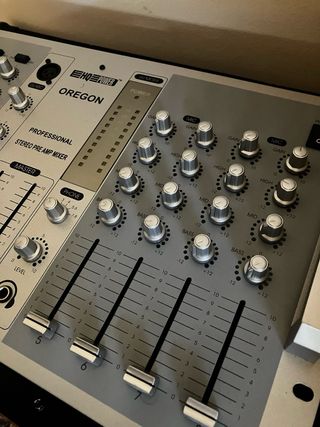 Mesa de Mezclas HQ Power Oregon Promix902