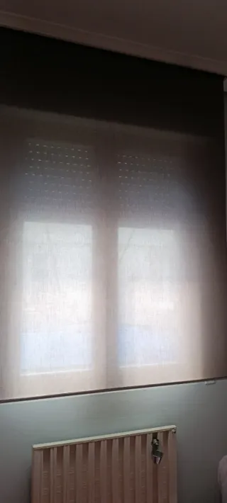 Estores enrollables morado/verde