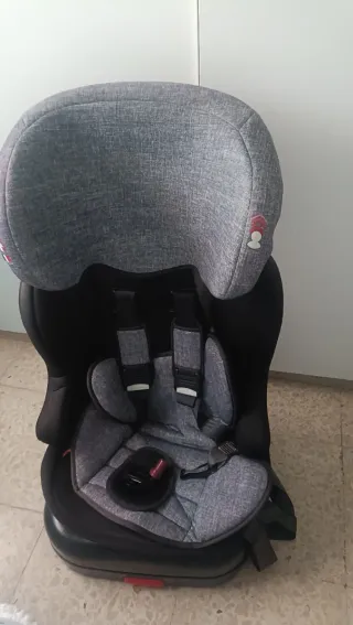 Silla de coche para bebé con isofic