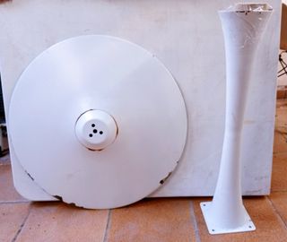 Mesa redonda Maison du Monde blanca