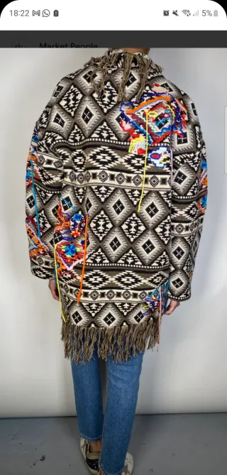 Abrigo jacquard bordado multicolor