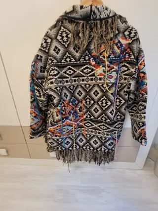 Abrigo jacquard bordado multicolor